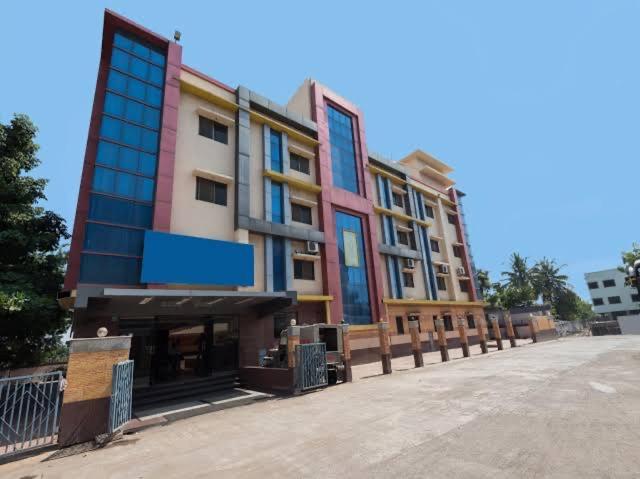 Sai Samrat Hotel Shirdi Ngoại thất bức ảnh